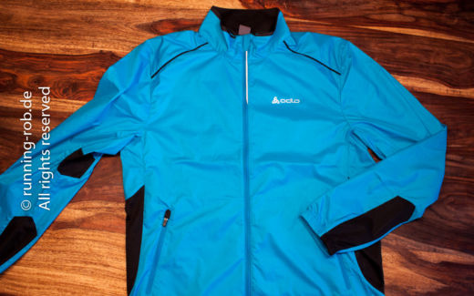 Laufjacke Riccochet von odlo in hellblau / schwarz