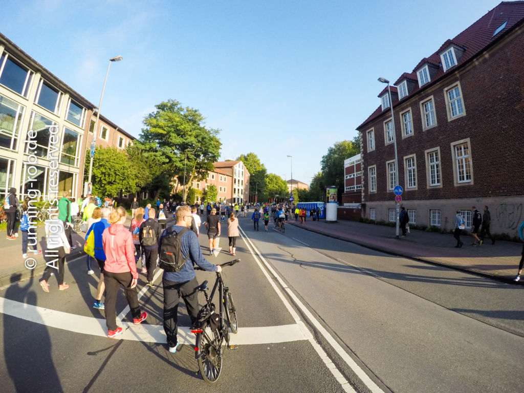 Münster Marathon 2017 auf dem Weg zum Start