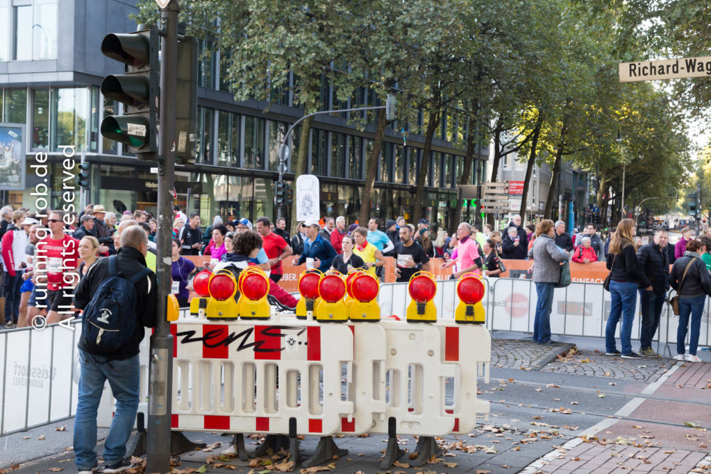 Köln Marathon 2017 - am Rudolfplatz