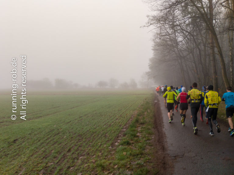 Den ganzen Lauf über war es ziemlich neblig - ganz besonders in den ersten Stunden nach dem Start.